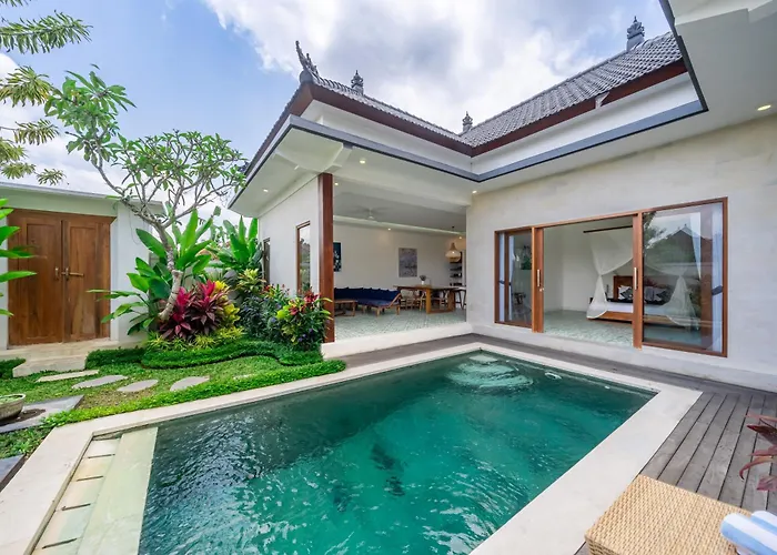 Stylish Villa, Ubud, 2 Bed,2 Bath, Central Location, Pool, Private!